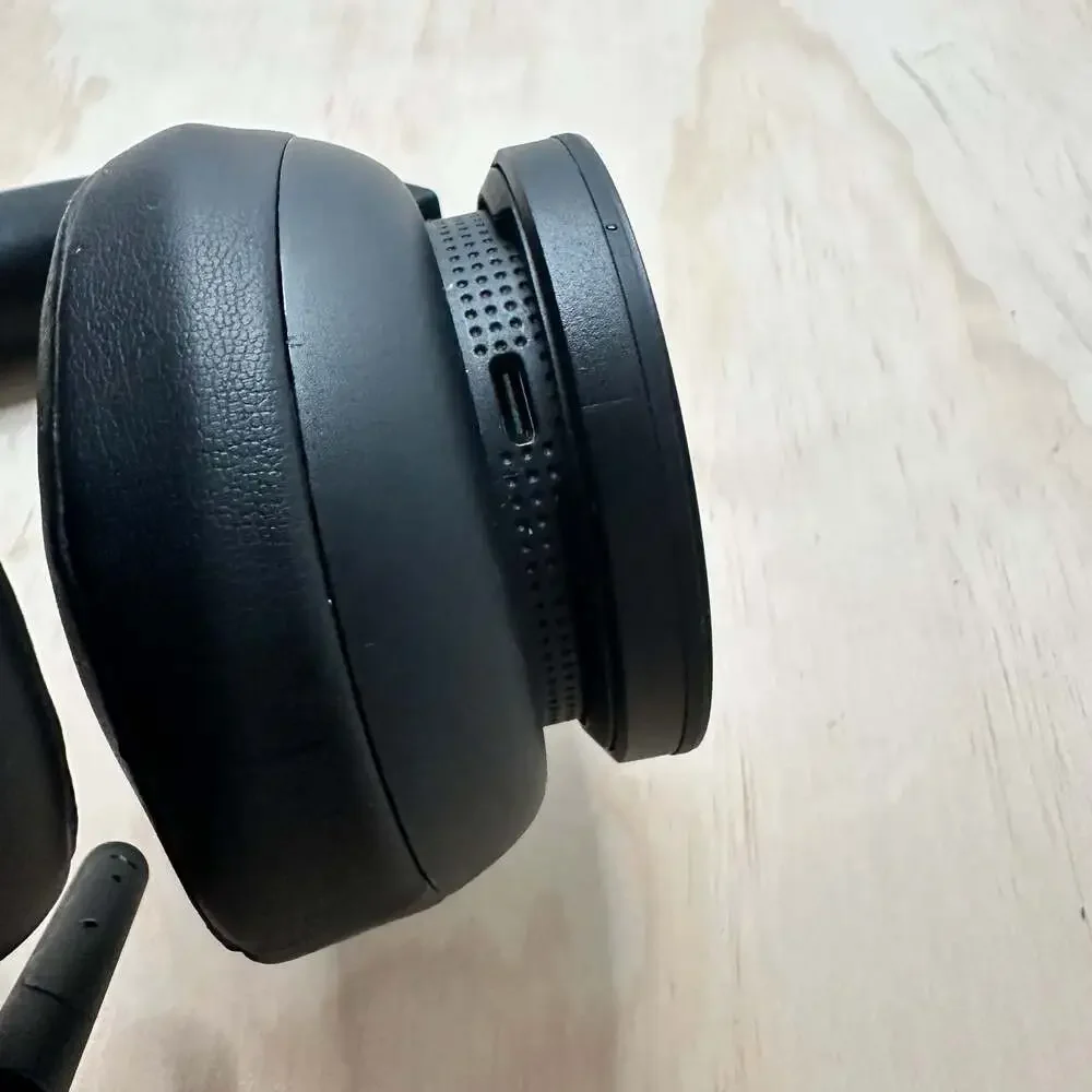 Microsoft Xbox Wireless Headset Model 2065